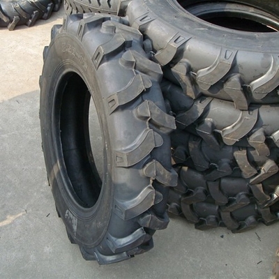 ナイロン バイアス農業の750-16トラクターのタイヤの低い転がり抵抗