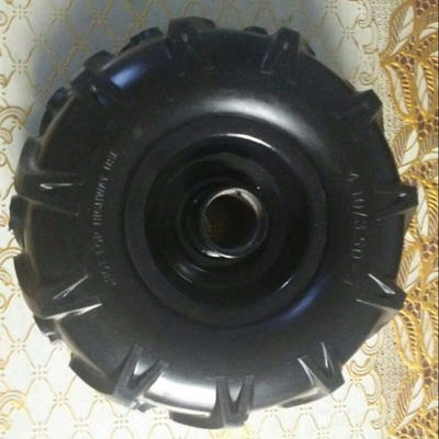 小さい固体ゴム製車輪410/350-4