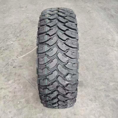 325-95R21 軍用車用タイヤ