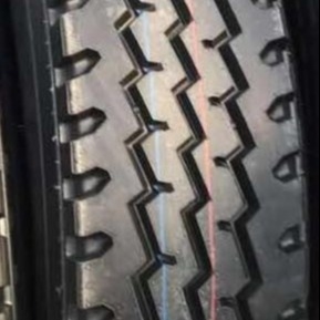経済的な900R20トラックのタイヤの幅259mmのトラック バス放射状のタイヤ